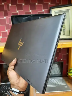 Laptop HP Envy X360 15-Cp0013nr 8GB AMD Ryzen 7 SSD 512GB