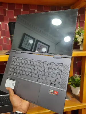 Laptop HP Envy X360 15-Cp0013nr 8GB AMD Ryzen 7 SSD 512GB