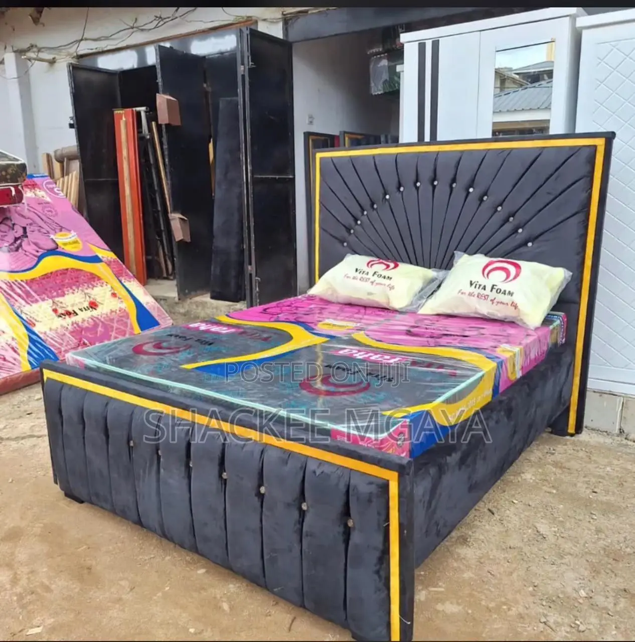 Bed Sofa Pamoja Na Godoro Inch 8 Ni 5/6