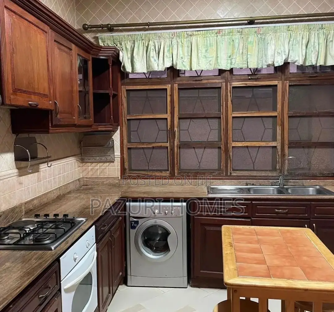 Furnished 2bdrm Villa in Whitesands Pool, Mbezi Beach for rent