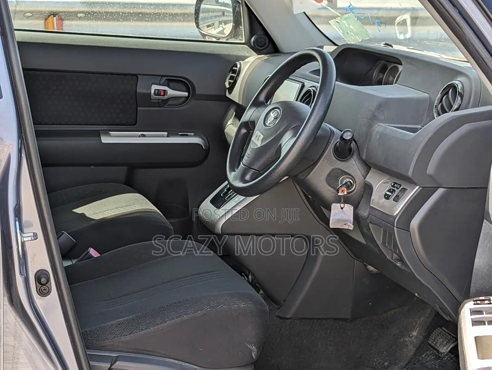 Toyota Corolla Rumion 2010 Gray