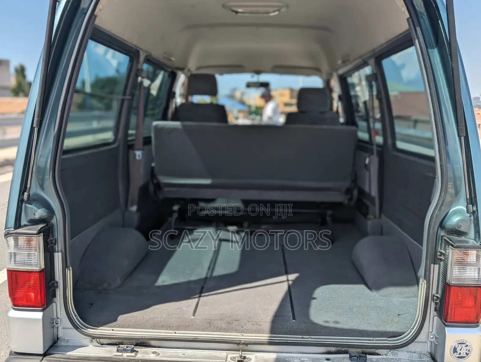 Nissan Vanette 2010 Grey