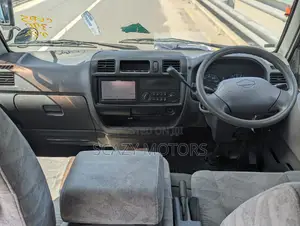 Nissan Vanette 2010 Grey