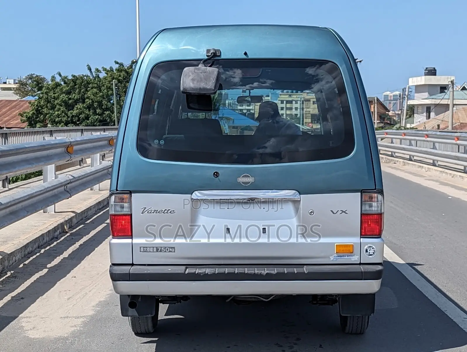 Nissan Vanette 2010 Grey