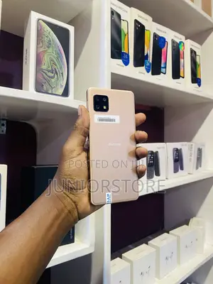 Sharp Aquos Sense6 64 GB Gold