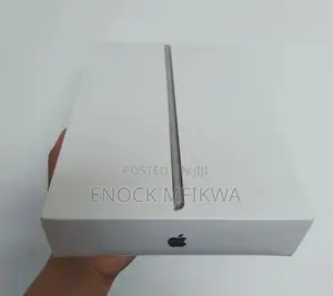 New Apple iPad 9.7 64 GB Gray