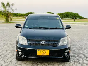 Toyota IST 2006 Black