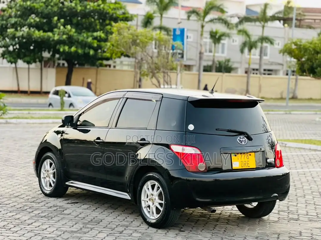 Toyota IST 2006 Black