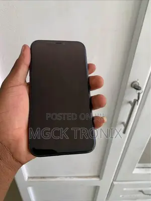 Apple iPhone 11 128 GB Black
