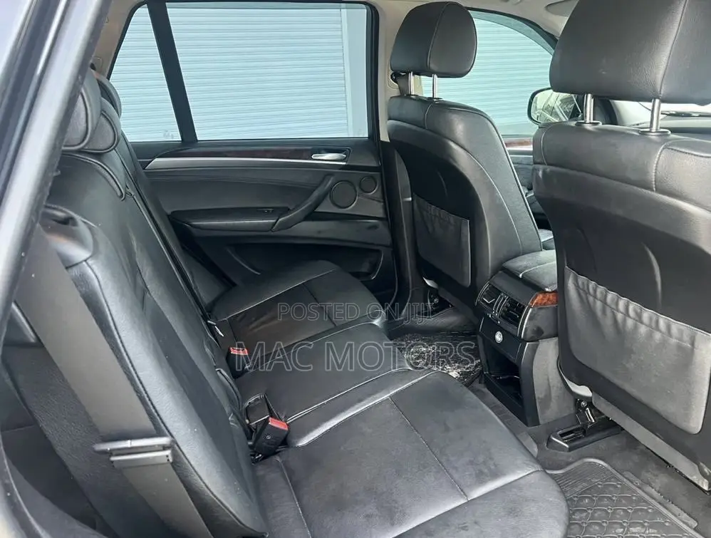 BMW X5 3.0si Activity 2008 Black