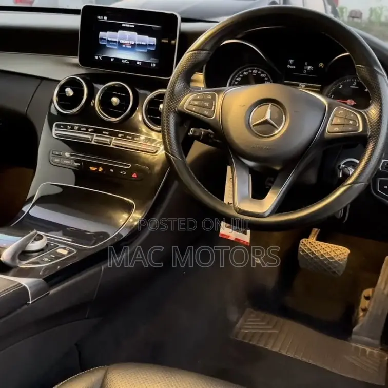 Mercedes-Benz C220 2014 Silver