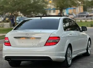 Mercedes-Benz C-Class 2008 Pearl