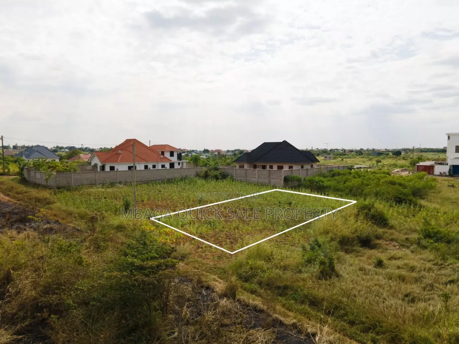 Kiwanja Kinauzwa Mabwepande Bunju B