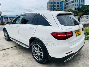 Mercedes-Benz GLC-Class 2017 White