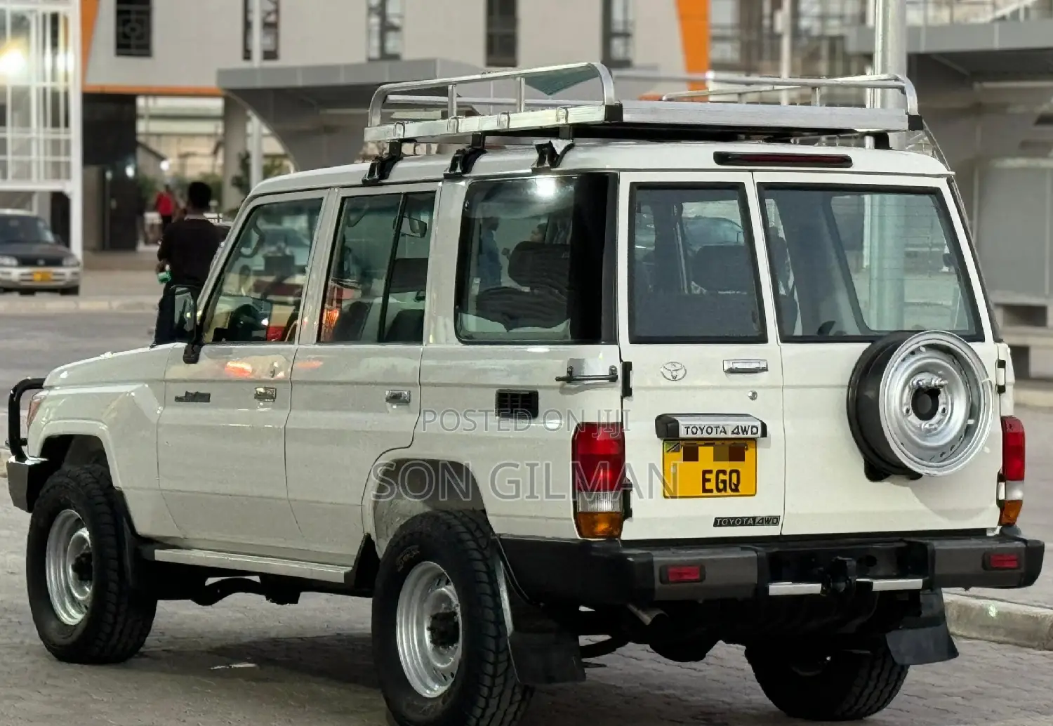 Toyota Land Cruiser 2016 Pearl