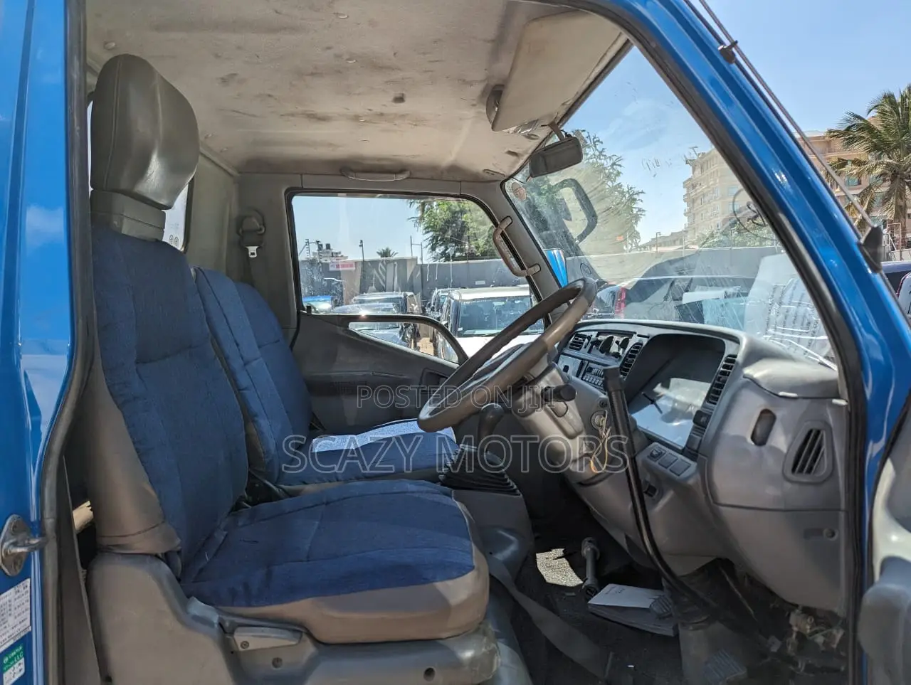 Mitsubishi Canter