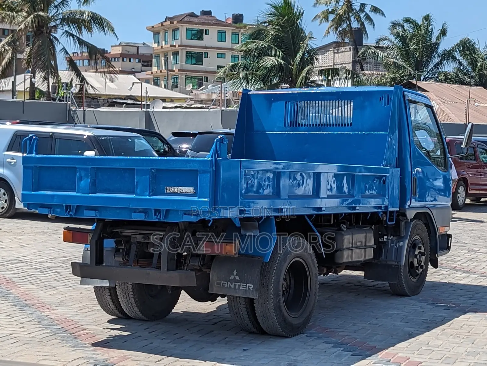 Mitsubishi Canter