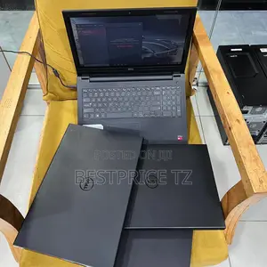 Laptop Dell Inspiron 15 3000 8GB AMD A6 HDD+SSD 1T