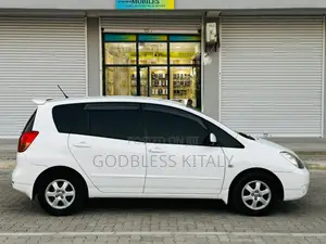 Toyota Corolla Spacio 2003 White