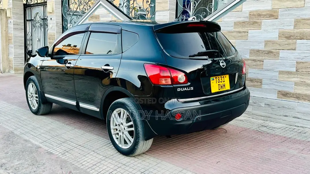 Nissan Dualis 2010 Black