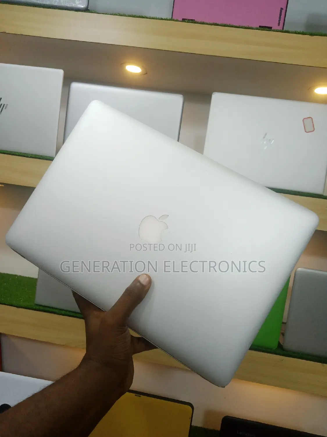 Laptop Apple MacBook Pro 2015 8GB Intel Core I7 SSD 256GB