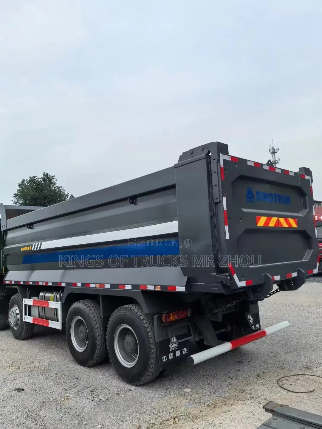 Brand New Howo 8x4 Dump Truck Stock for Sale