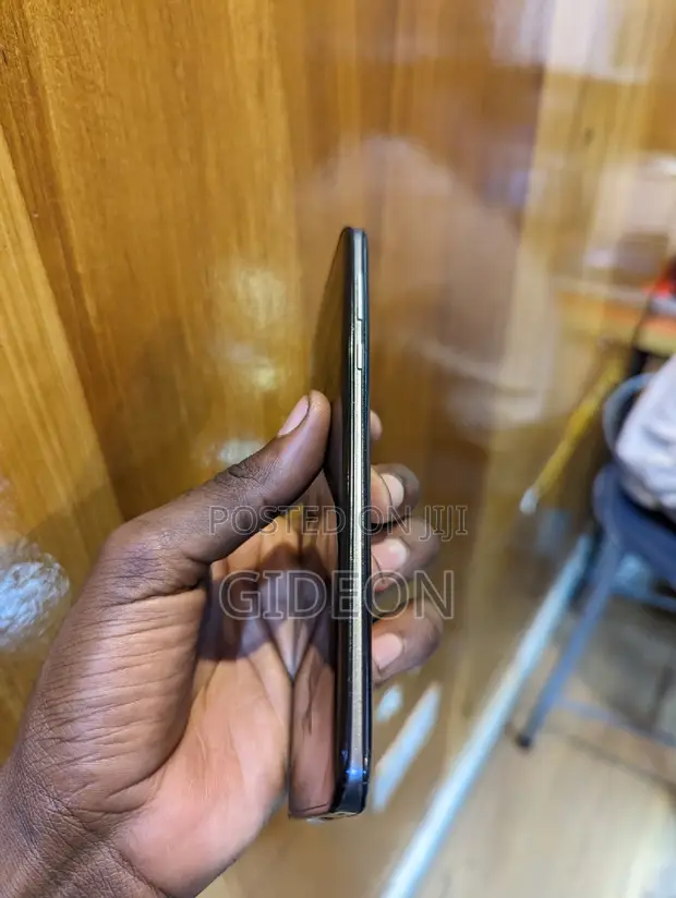 Sharp Aquos Sense6 64 GB Black for sale - gideon ▷ Price: TSh
