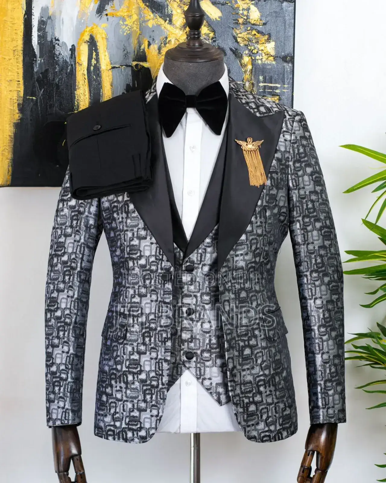 New Maridadi Suits