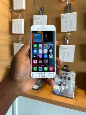 Apple iPhone 7 32 GB Silver