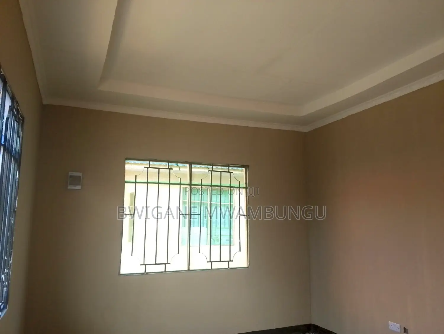 Furnished 5bdrm Apartment in Mwambungu Broker, Mbagala for sale