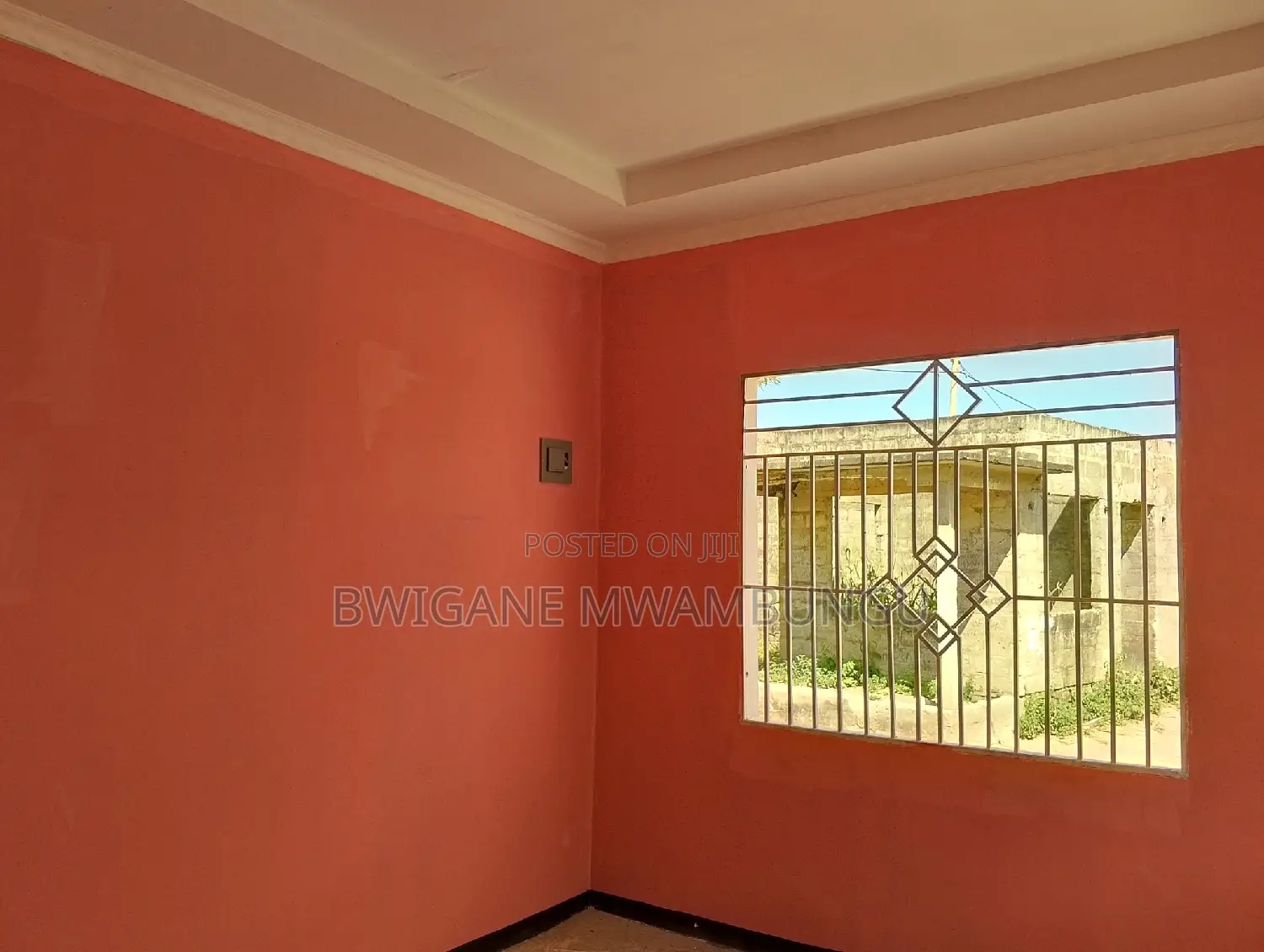 3bdrm Apartment in Mwambungu Broker, Mbagala for sale