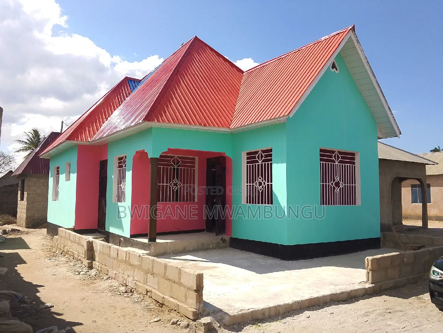 3bdrm Apartment in Mwambungu Broker, Mbagala for sale