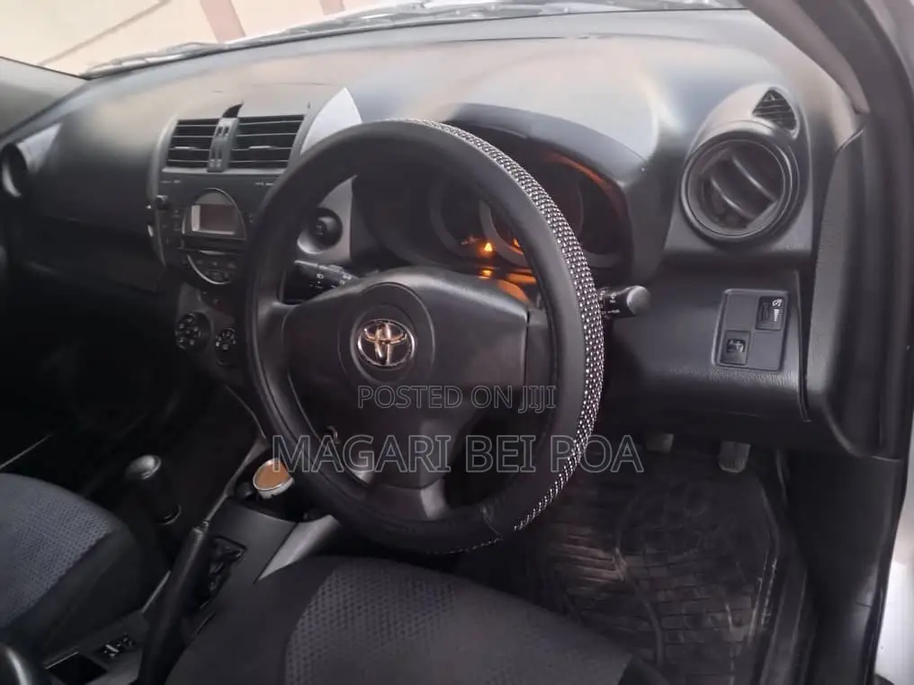 Toyota RAV4 2007 Silver