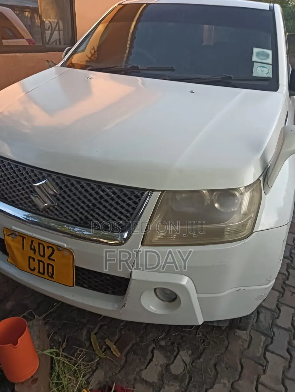 Suzuki Escudo 2008 White