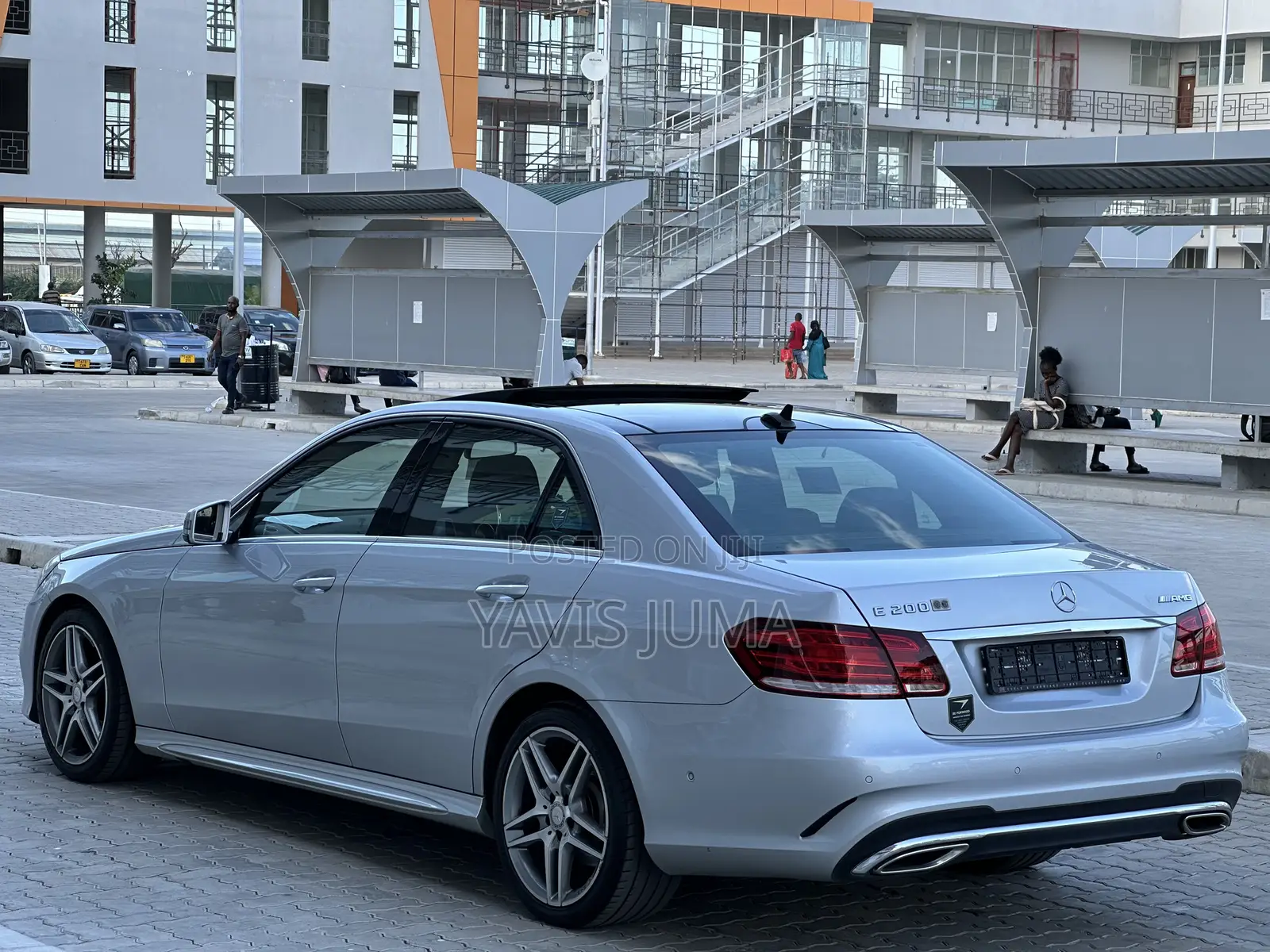 Mercedes-Benz E200 2013 Silver