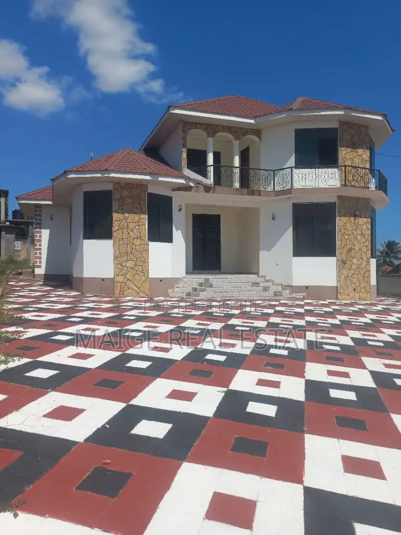 5bdrm Duplex in Mbezi Beach for rent