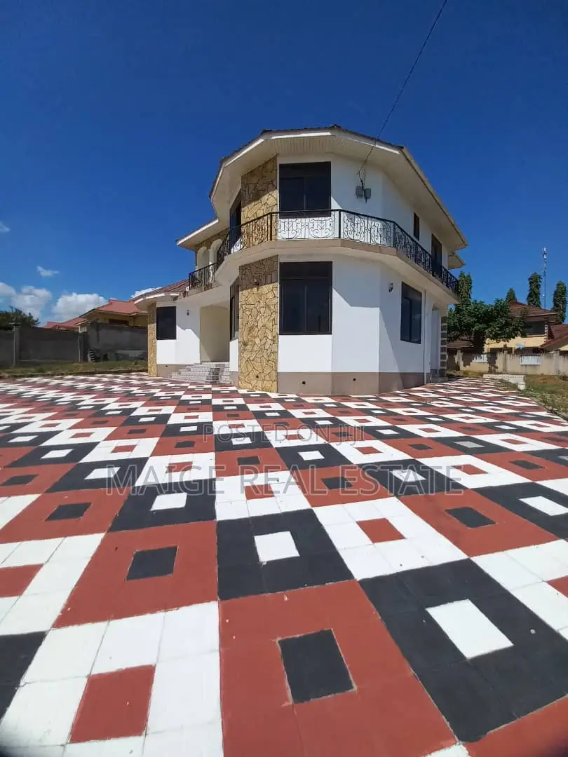 5bdrm Duplex in Mbezi Beach for rent