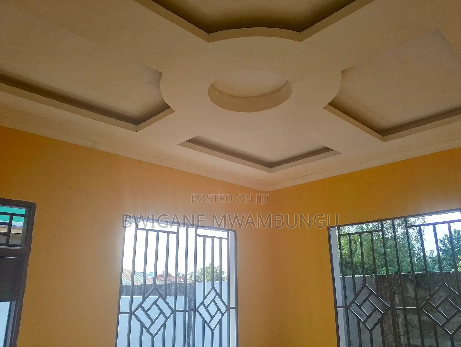 3bdrm Apartment in Mwambungu Broker, Mbagala for sale