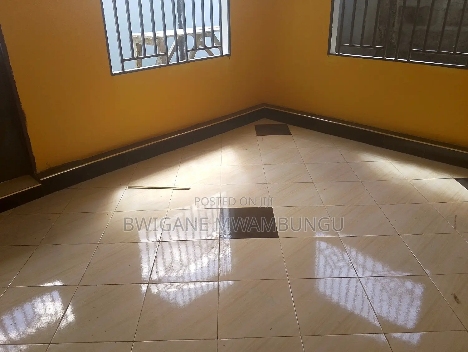 3bdrm Apartment in Mwambungu Broker, Mbagala for sale