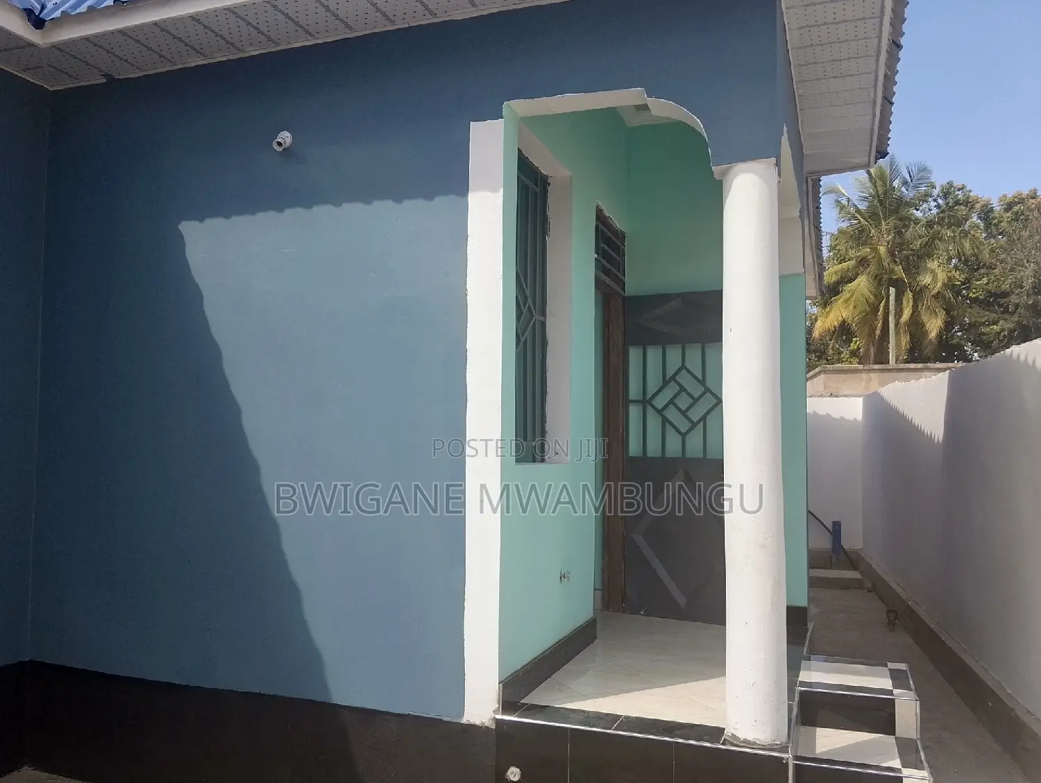 3bdrm Apartment in Mwambungu Broker, Mbagala for sale