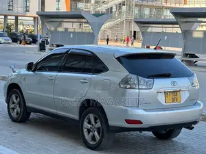 Toyota Harrier 2004 Silver