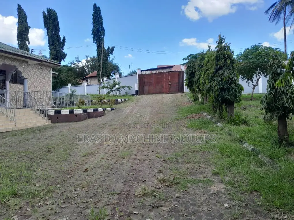 Furnished 5bdrm House in Ubungo, Kinondoni for sale