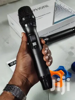 Professional Dual Handheld Wireless UHF Microphone System