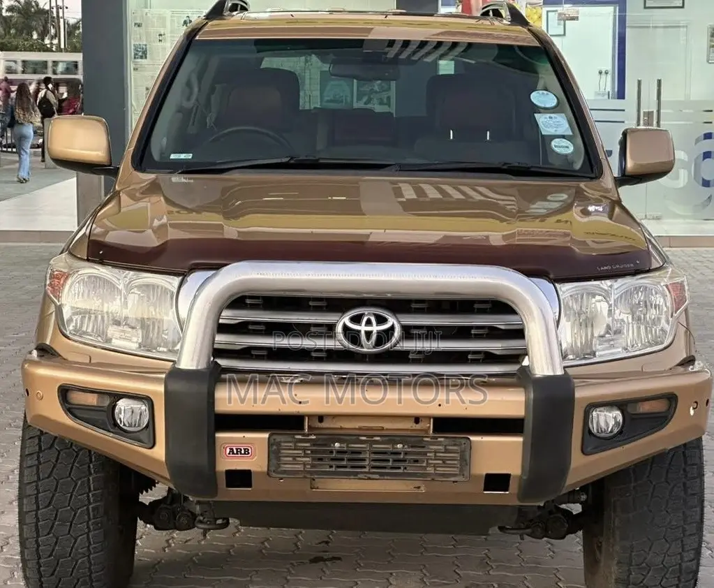 Toyota Land Cruiser 4.5 V8 TD STD 2010 Gold