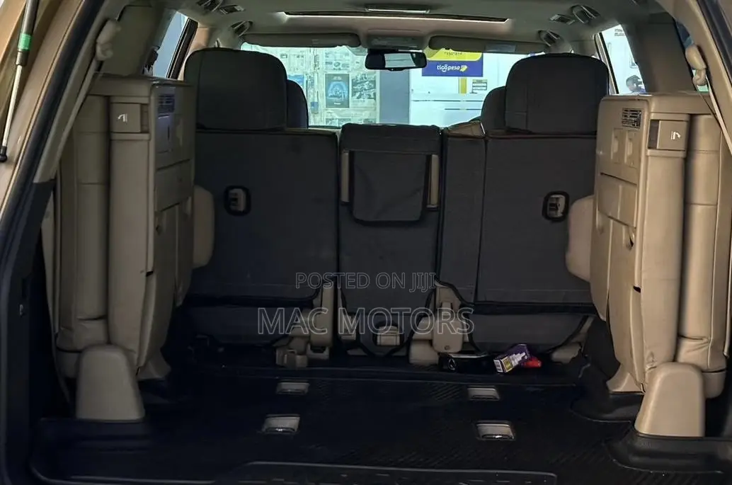 Toyota Land Cruiser 4.5 V8 TD STD 2010 Gold