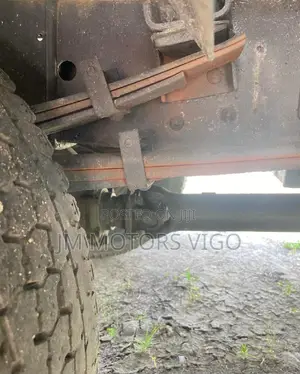 Mitsubishi Canter Flatbody