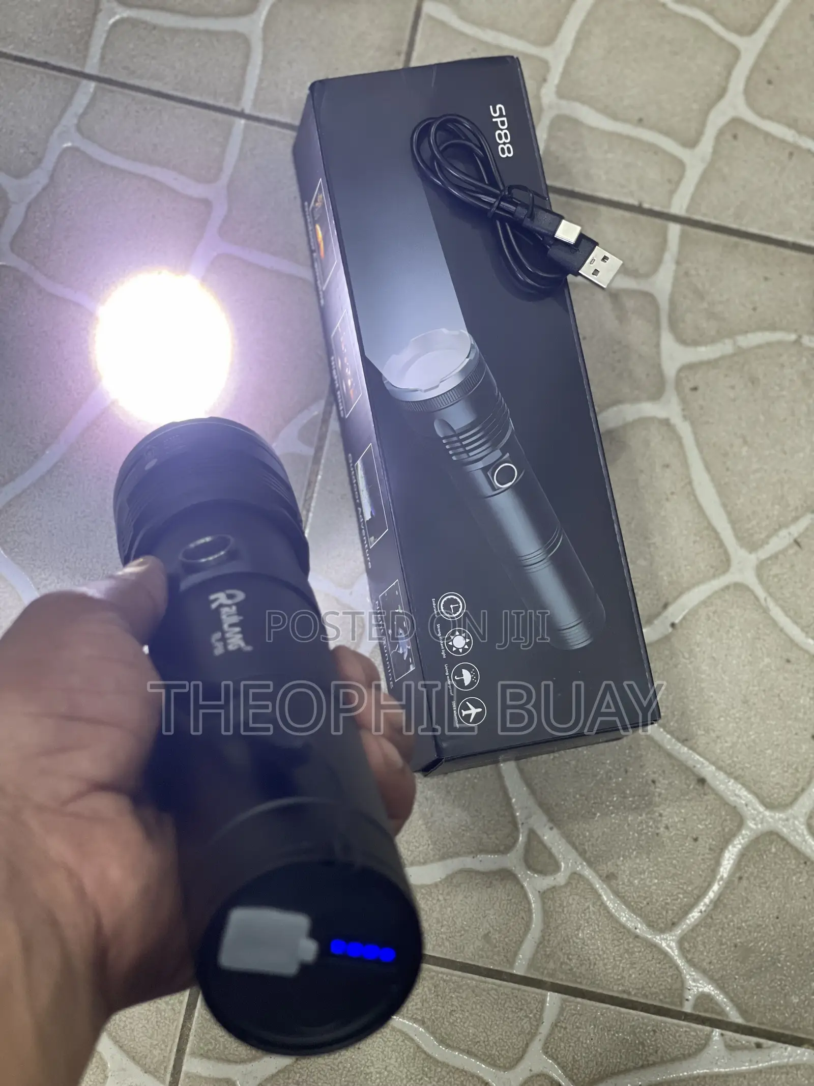 Torch Kubwa Mwanga Mkubwa Na Power Bank Umbali 500m