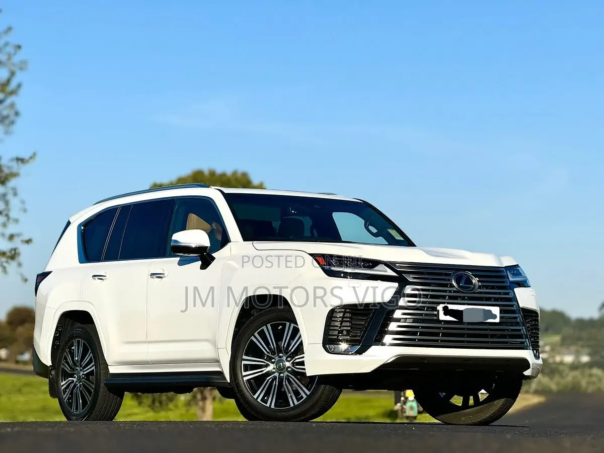 Lexus LX 2023 Pearl
