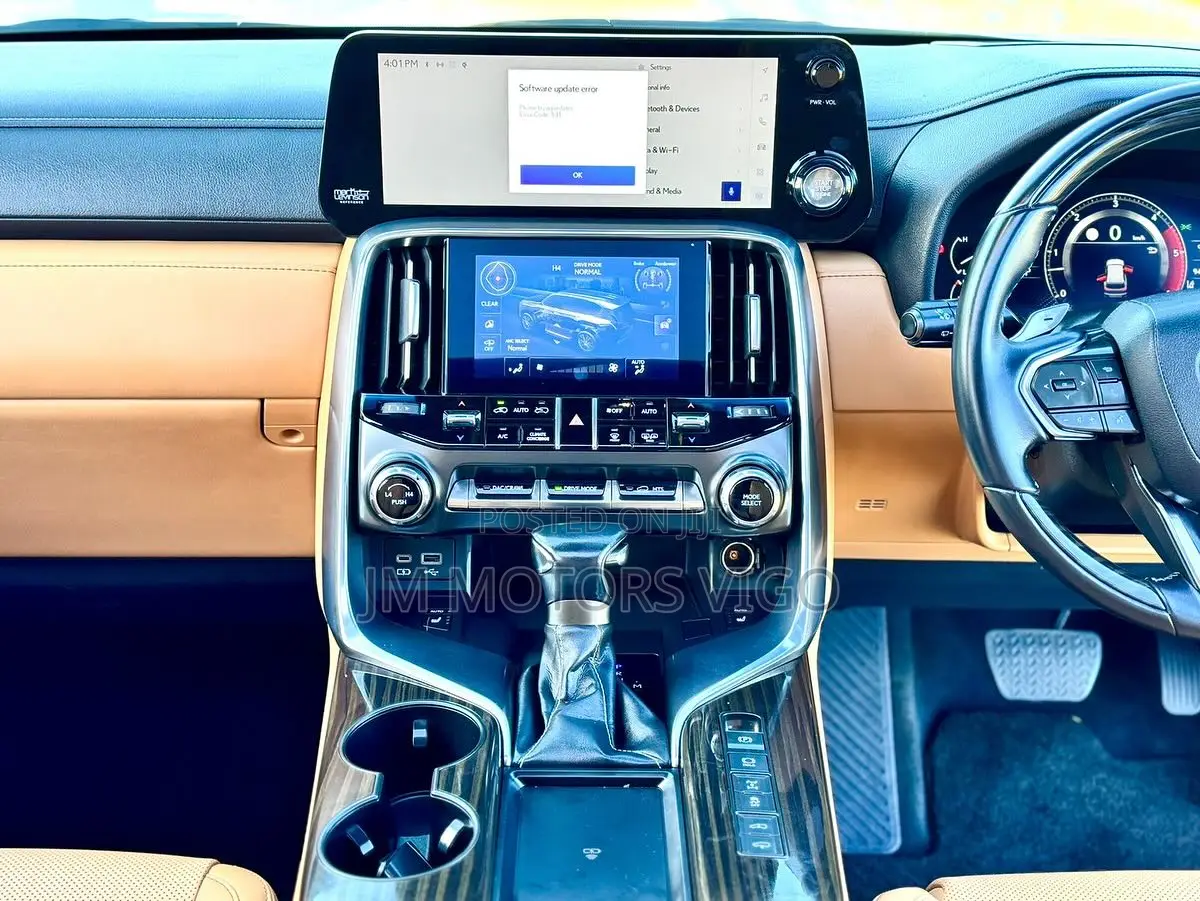 Lexus LX 2023 Pearl