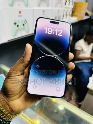 Photo - Apple iPhone 14 Pro Max 128 GB Gray